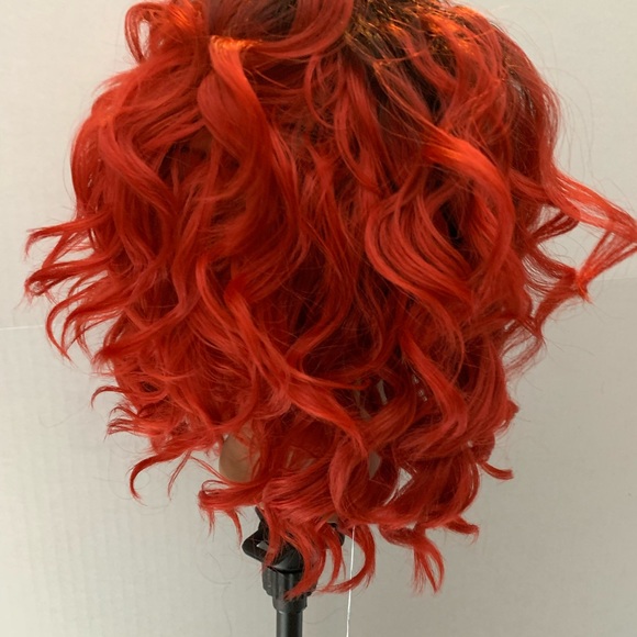 Wigs - Picture 2 of 5